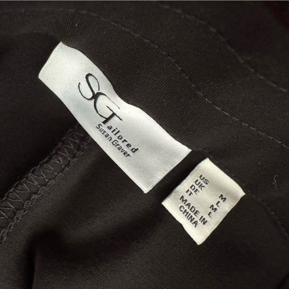 Susan Graver Tailored size M black Pants with Gold Accents - Picture 3 of 4